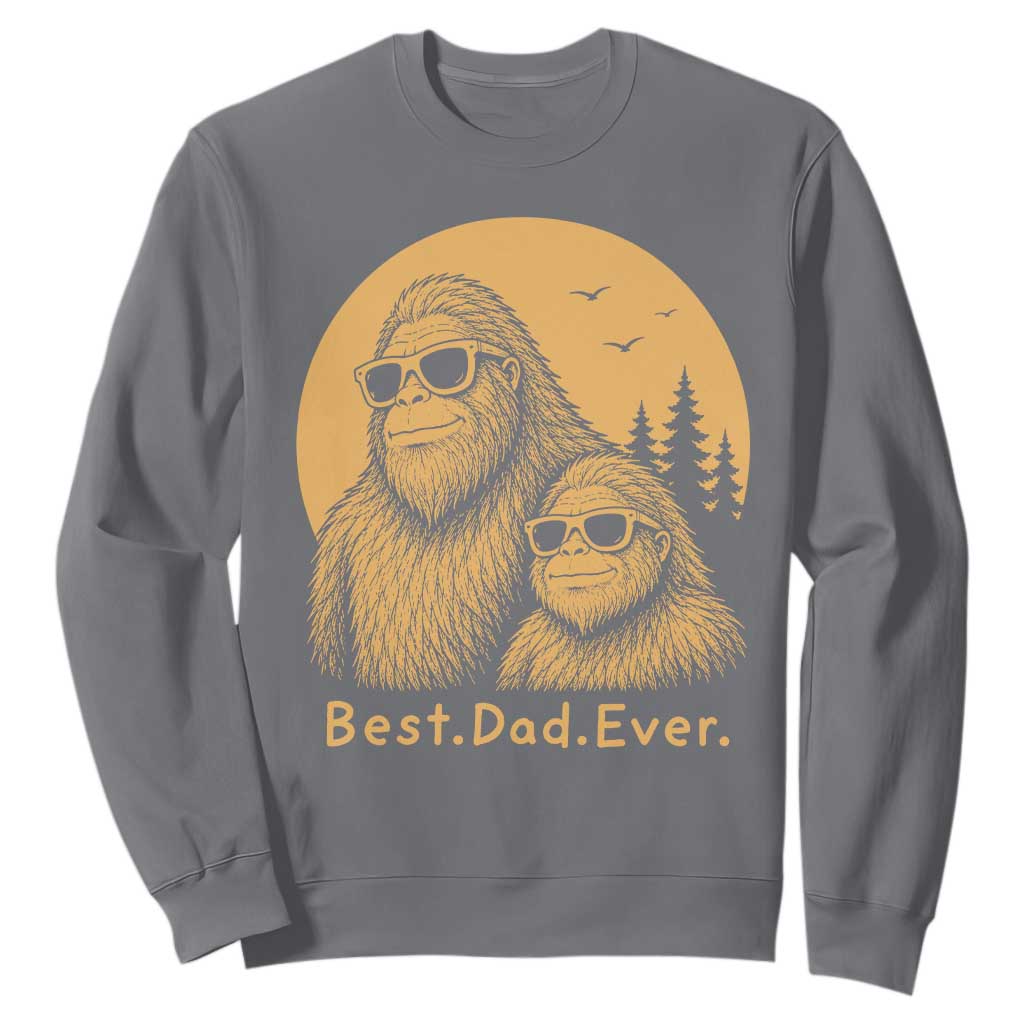 Vintage Best Dad Ever Bigfoot Papa Fathers Day Sweatshirt