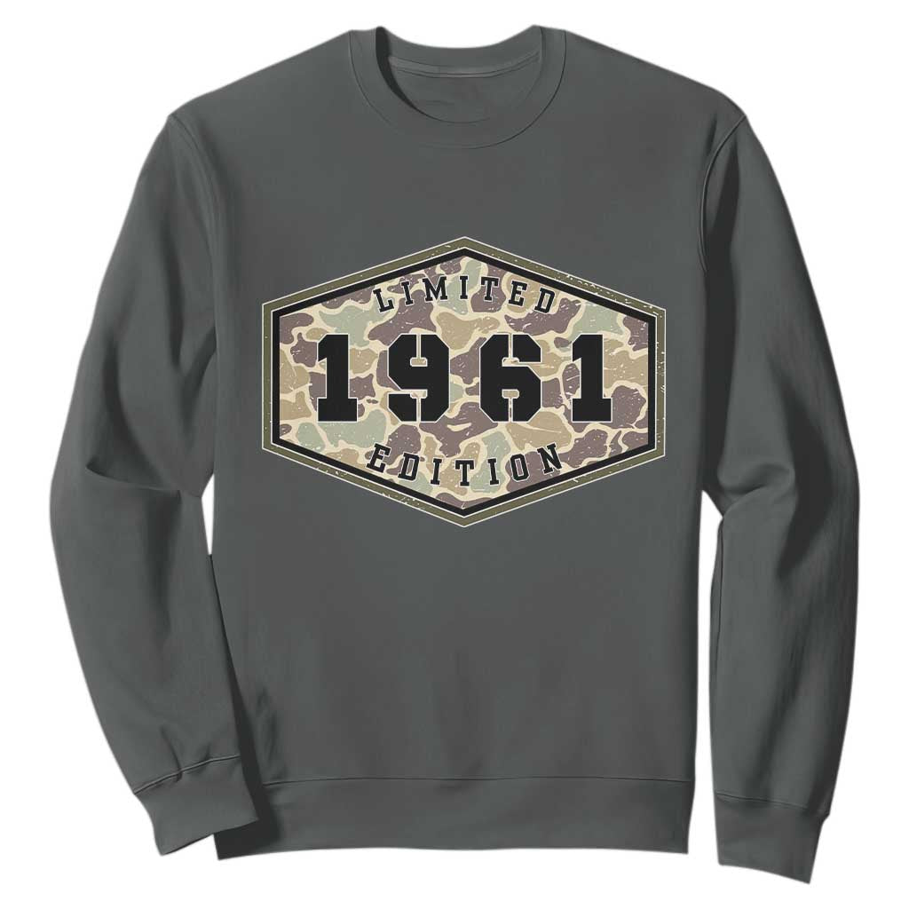 65th Birthday Hunting Sweatshirt 1961 Limited Edition Vintage Camouflage Gifts For Turning 65