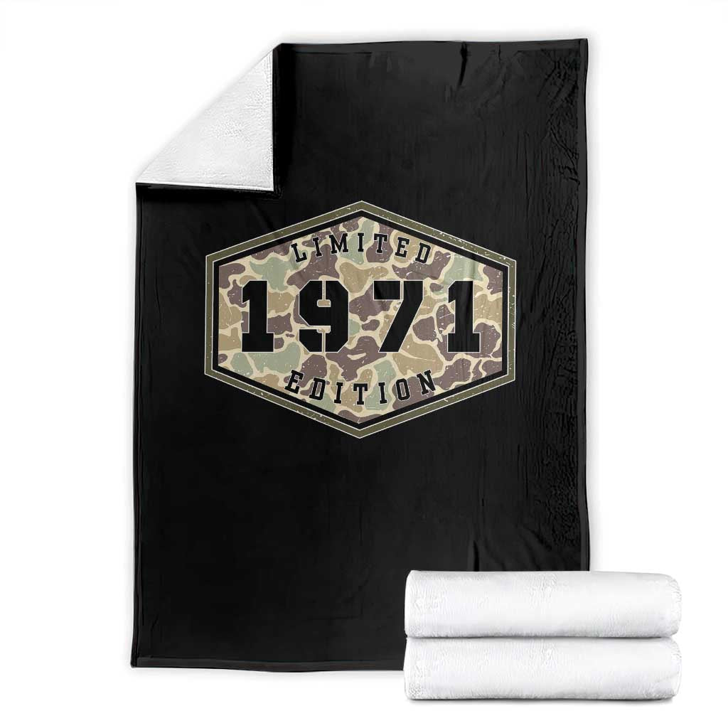 55th Birthday Hunting Throw Blanket 1971 Limited Edition Vintage Camouflage Gifts For Turning 55 TS11 Black Print Your Wear