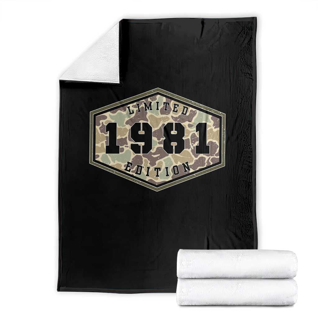 45th Birthday Hunting Throw Blanket 1981 Limited Edition Vintage Camouflage Gifts For Turning 45 TS11 Black Print Your Wear