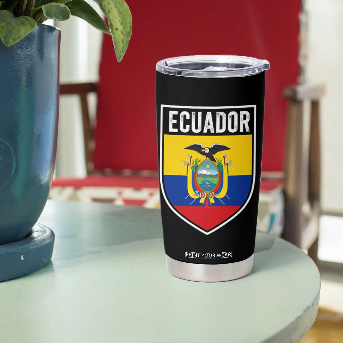 Ecuador Vintage Soccer Crest Escudo Ecuadorian Coat of Arms Tumbler Cup