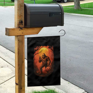 Funny Halloween Bigfoot Scary Spooky Cryptid Sasquatch Garden Flag TS11 Print Your Wear