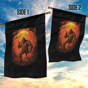Funny Halloween Bigfoot Scary Spooky Cryptid Sasquatch Garden Flag TS11 Print Your Wear