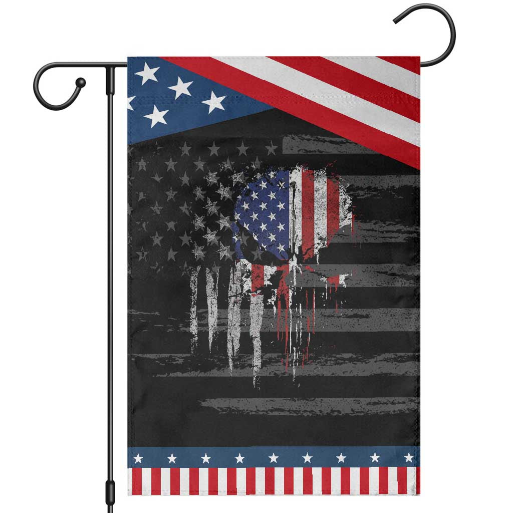 Funny 4th Of July Vintage American Flag Skull Skeleton Patriotic Garden Flag TS11 Distressed Black Blue Print Your Wear