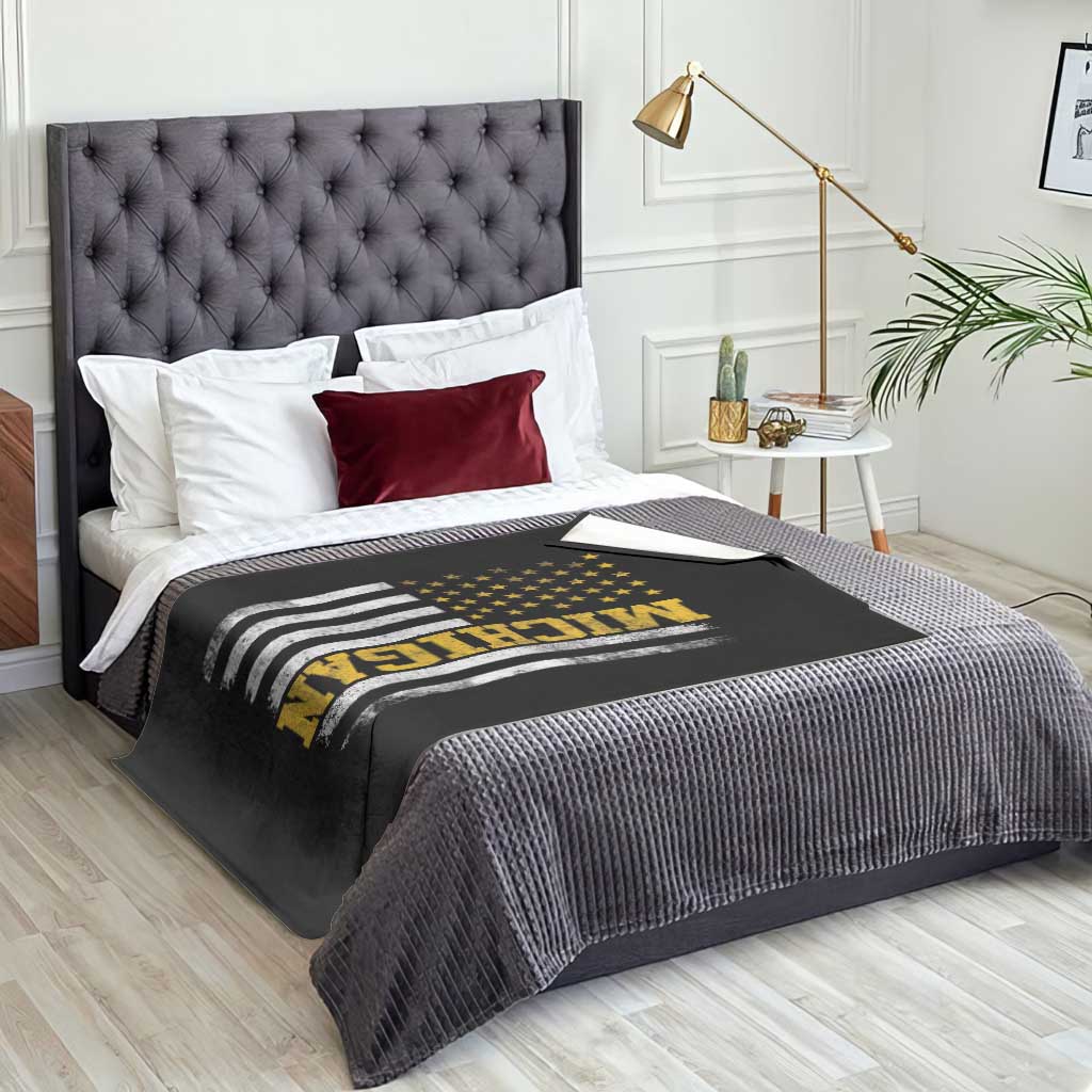 Michigan Pride Throw Blanket Vintage American Flag Distressed Varsity Aesthetic Letters MI State TS11 Print Your Wear