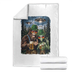 Funny Bigfoot Alien Oktoberfest Throw Blanket Selfie Beer Party German Lederhosen UFO Gift