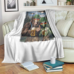 Funny Bigfoot Alien Oktoberfest Throw Blanket Selfie Beer Party German Lederhosen UFO Gift