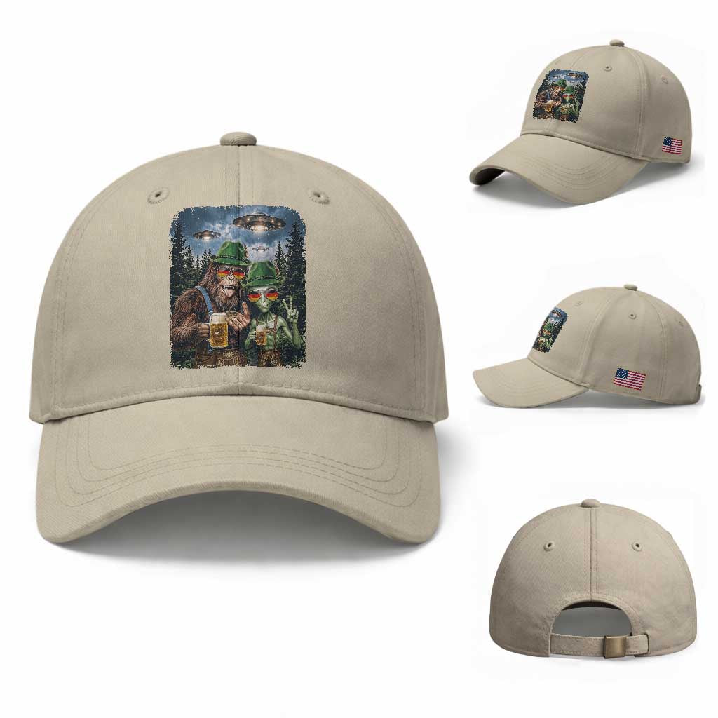 Funny Bigfoot Alien Oktoberfest Baseball Cap Selfie Beer Party German Lederhosen UFO Gift