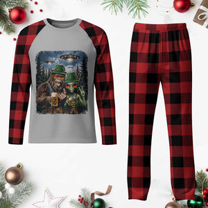 Funny Bigfoot Alien Oktoberfest Plaid Pajama Set Selfie Beer Party German Lederhosen UFO Gift