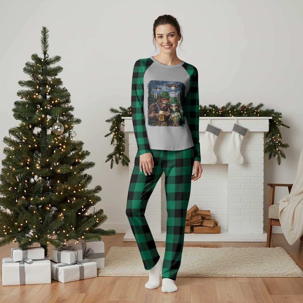 Funny Bigfoot Alien Oktoberfest Plaid Pajama Set Selfie Beer Party German Lederhosen UFO Gift