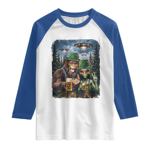 Funny Bigfoot Alien Oktoberfest Raglan Shirt Selfie Beer Party German Lederhosen UFO Gift