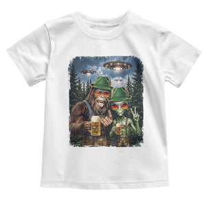 Funny Bigfoot Alien Oktoberfest Toddler T Shirt Selfie Beer Party German Lederhosen UFO Gift