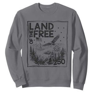 Vintage USA 250 Patriotic Pride Sweatshirt Land Of The Free