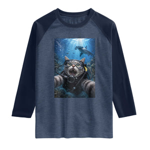 Funny Scuba Diving Cat Selfie With Hammerhead Shark Raglan Shirt
