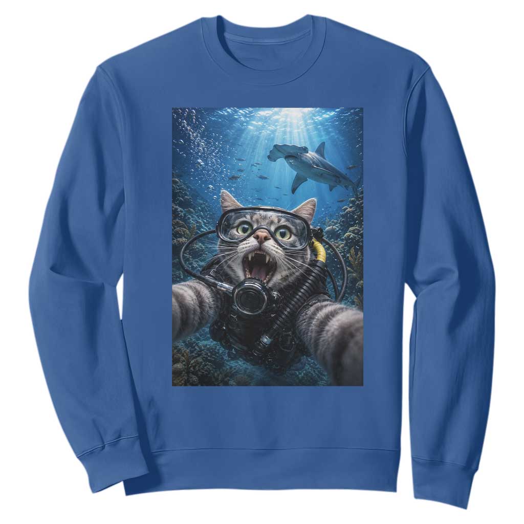 Funny Scuba Diving Cat Selfie With Hammerhead Shark Sweatshirt
