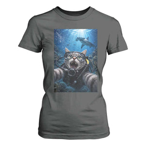 Funny Scuba Diving Cat Selfie With Hammerhead Shark T Shirt For Women