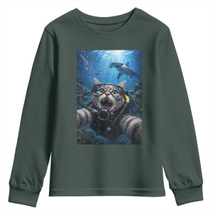 Funny Scuba Diving Cat Selfie With Hammerhead Shark Youth Sweatshirt