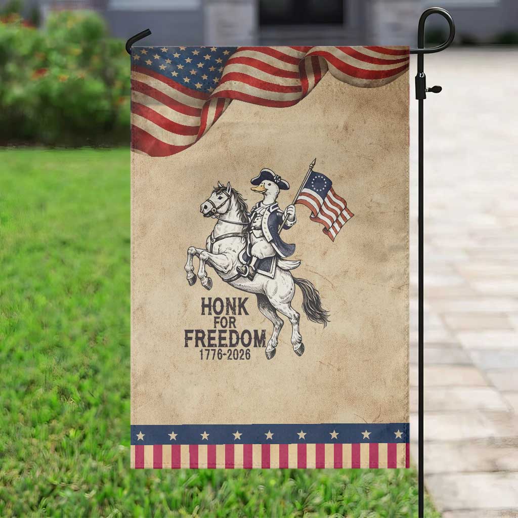 Funny Patriotic Goose Cowboy Garden Flag Honk For Freedom TS12 Vintage Rustic Tan Navy Print Your Wear