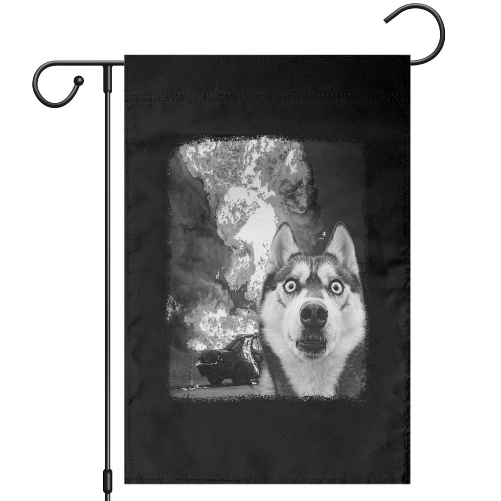 Funny Husky Chaos Garden Flag Cool Dog Selfie With Burning Car TS12 Black Print Your Wear