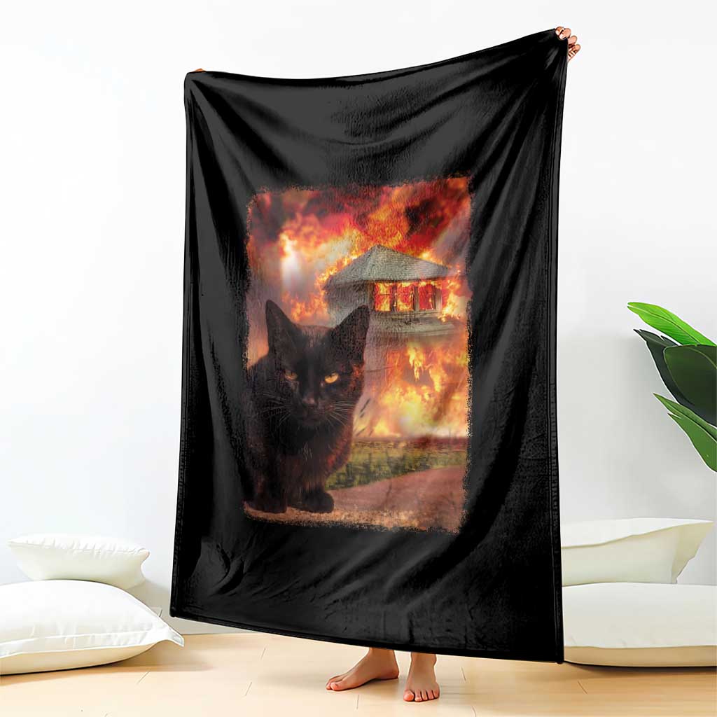 Funny Crazy Cat Selfie Throw Blanket Bad Kitty Chaos Humor Graphic TS12 Print Your Wear