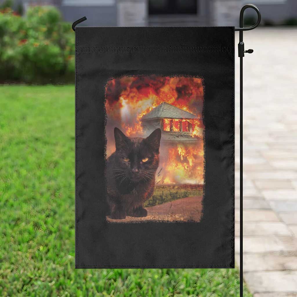 Funny Crazy Cat Selfie Garden Flag Bad Kitty Chaos Humor Graphic TS12 Print Your Wear