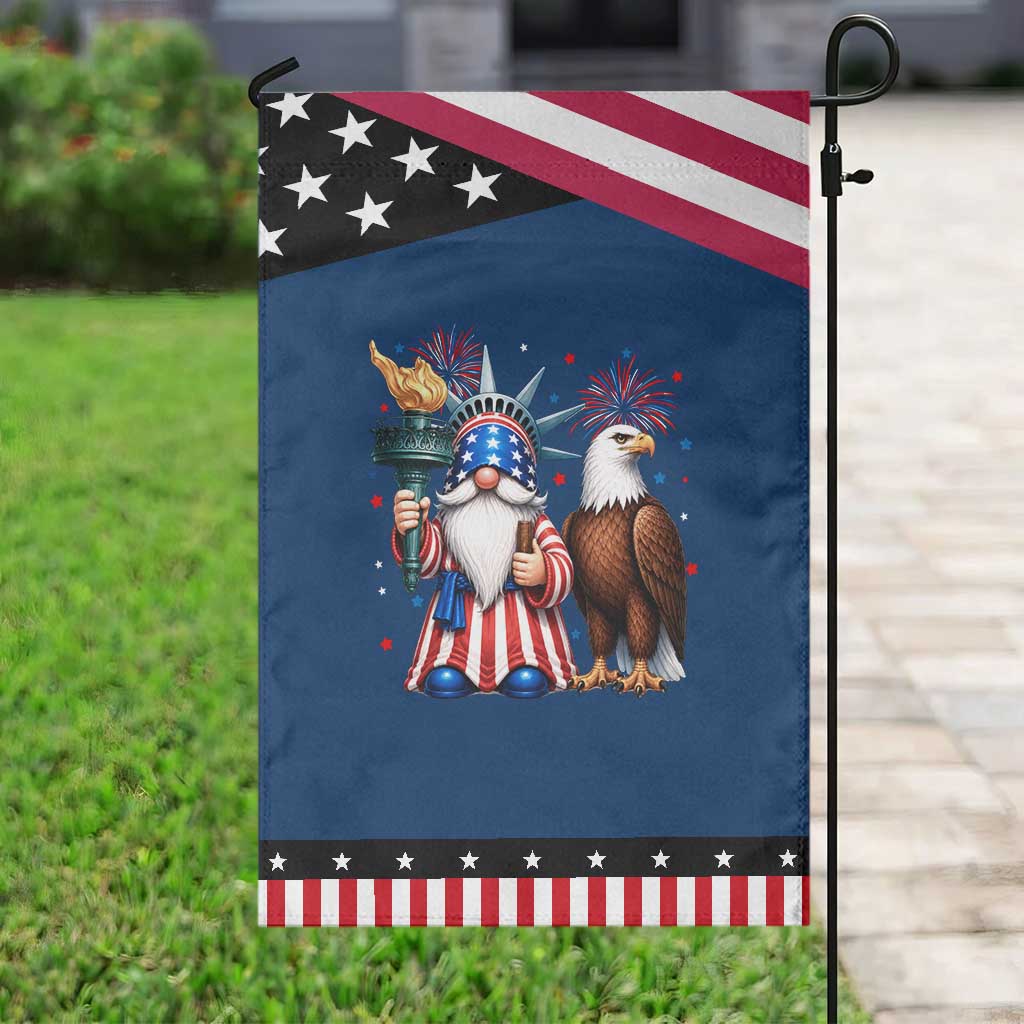 Funny Statue Of Liberty Gnome Patriotic Garden Flag 4th Of July Gift TS12 Classic Blue Black Print Your Wear