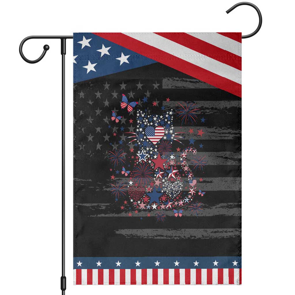Funny Floral Cat Lover Patriotic Garden Flag 4th Of July Freedom TS12 Distressed Black Blue Print Your Wear