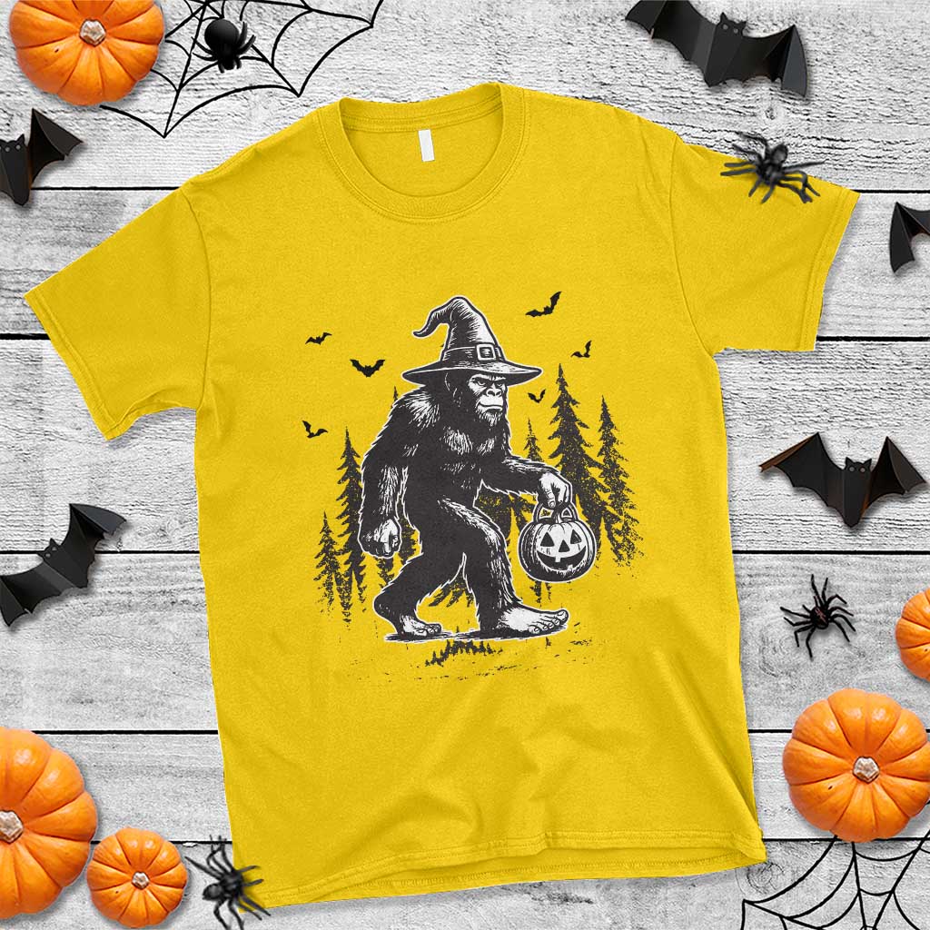 Funny Halloween Gift T Shirt Bigfoot Witch Costume TS12 Daisy Print Your Wear