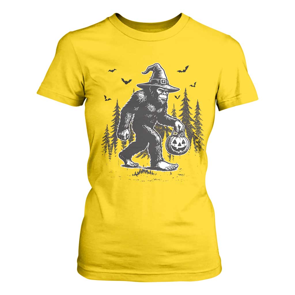 Funny Halloween Gift T Shirt For Women Bigfoot Witch Costume TS12 Daisy Print Your Wear