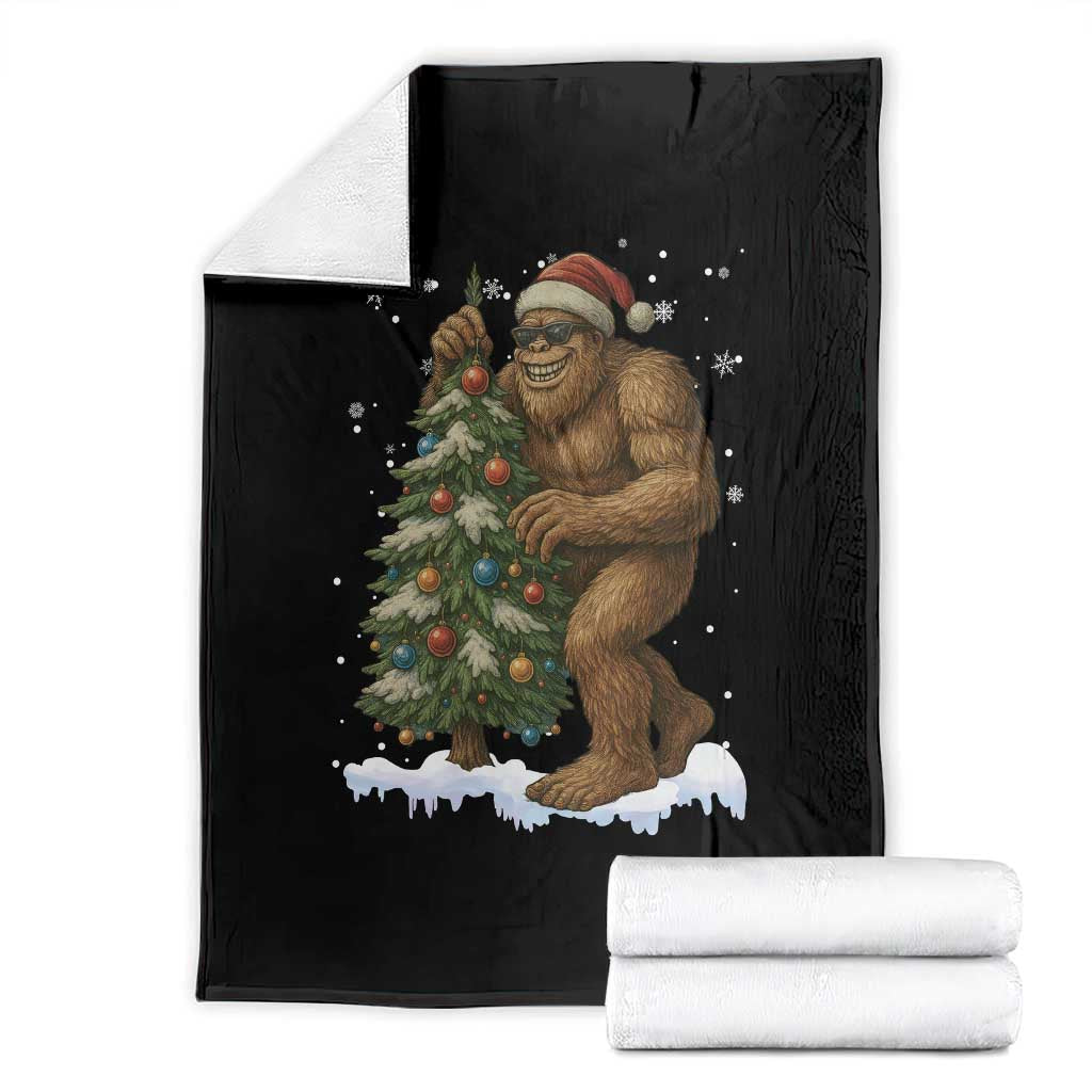 Funny Christmas Throw Blanket Bigfoot Decorating Xmas Tree Gift TS12 Black Print Your Wear
