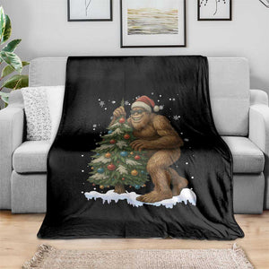 Funny Christmas Throw Blanket Bigfoot Decorating Xmas Tree Gift TS12 Print Your Wear