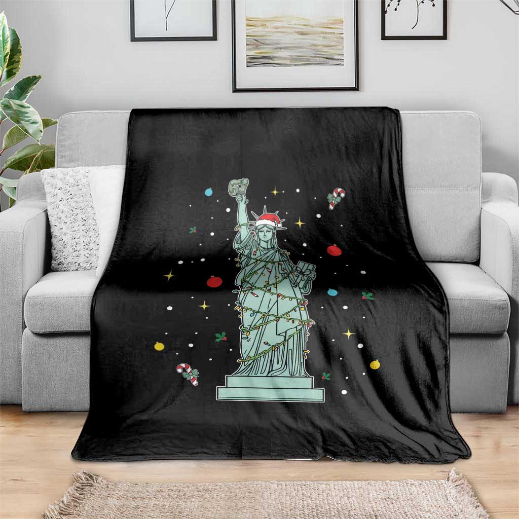 Statue Of Liberty Six Seven Meme Throw Blanket Gen Alpha 67 Trend Christmas Gift TS12 Print Your Wear