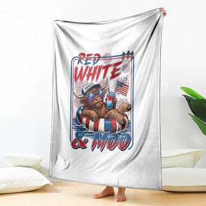 Funny Highland Cow Pool Party 4th Of July Throw Blanket Red White And Moo