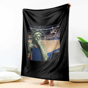 Funny Statue Of Liberty Basketball Selfie Graphic Throw Blanket