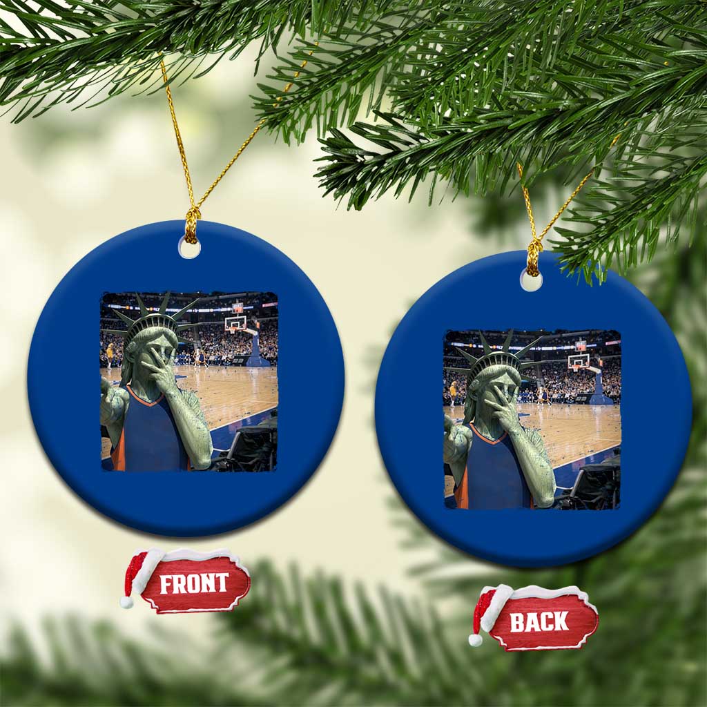 Funny Statue Of Liberty Basketball Selfie Graphic Ceramic Ornament