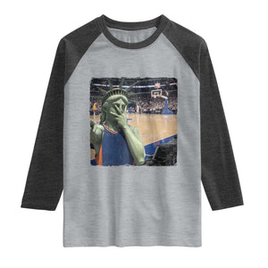 Funny Statue Of Liberty Basketball Selfie Graphic Raglan Shirt