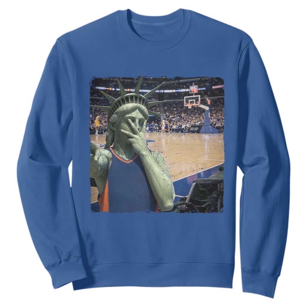 Funny Statue Of Liberty Basketball Selfie Graphic Sweatshirt TS12 Royal Blue Print Your Wear