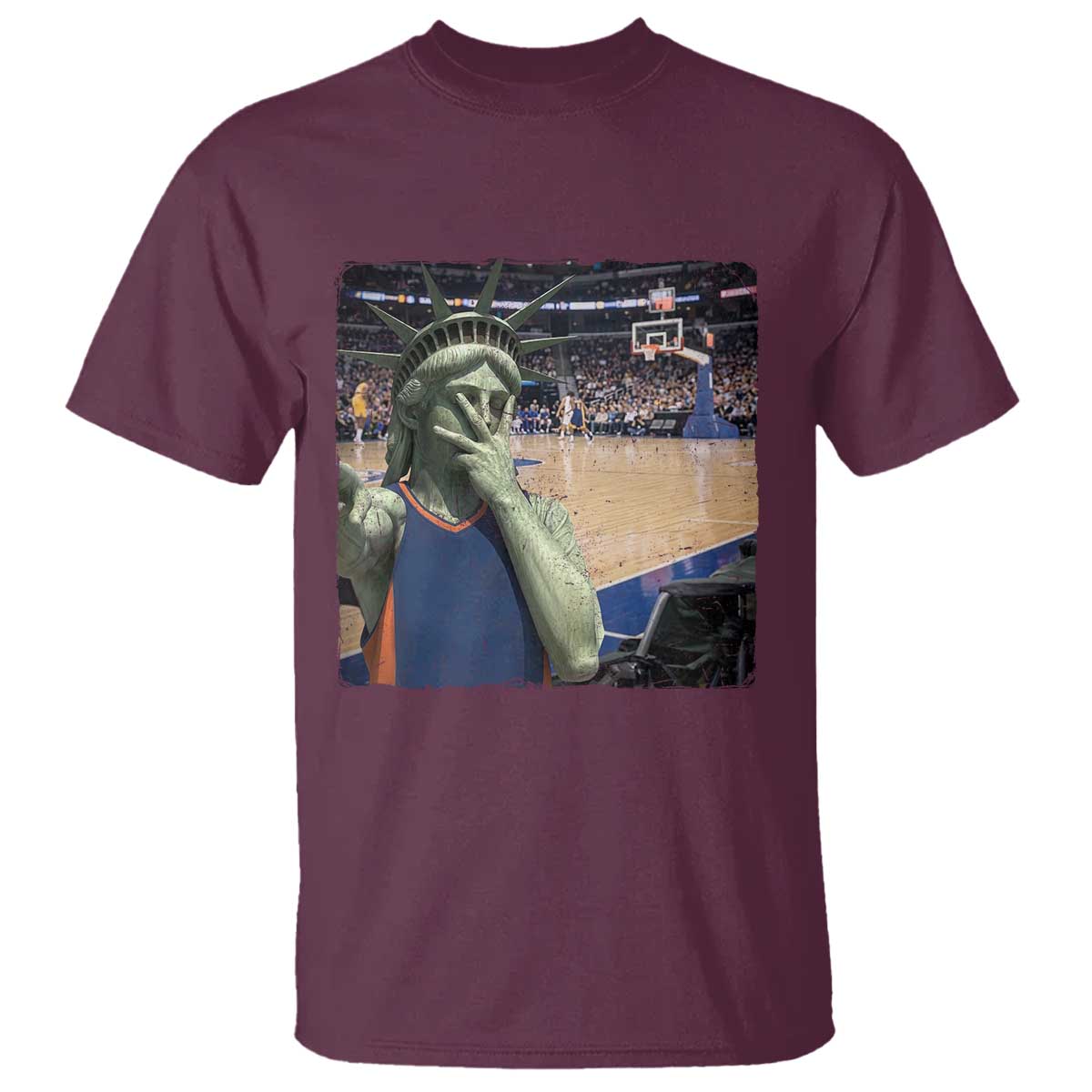 Funny Statue Of Liberty Basketball Selfie Graphic T Shirt