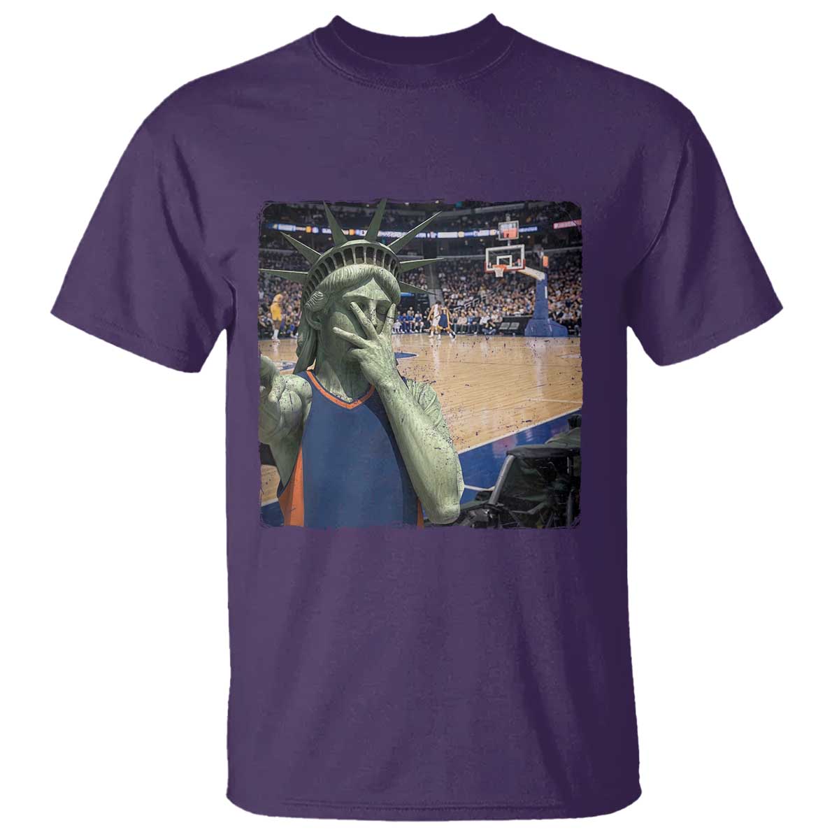 Funny Statue Of Liberty Basketball Selfie Graphic T Shirt