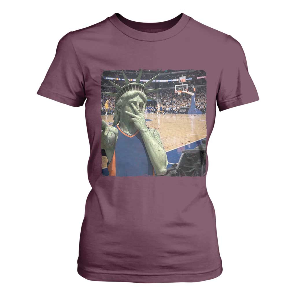 Funny Statue Of Liberty Basketball Selfie Graphic T Shirt For Women TS12 Maroon Print Your Wear