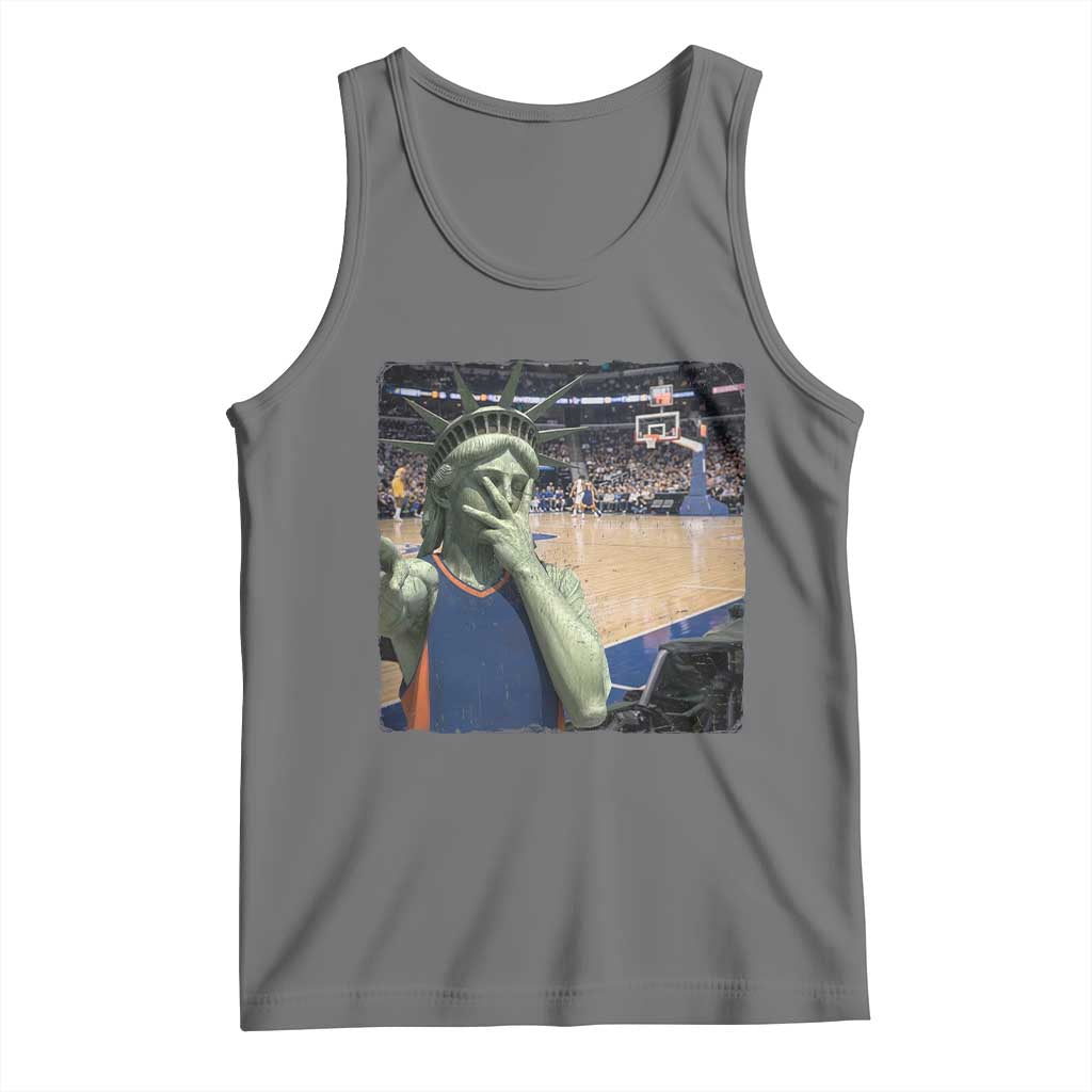 Funny Statue Of Liberty Basketball Selfie Graphic Tank Top