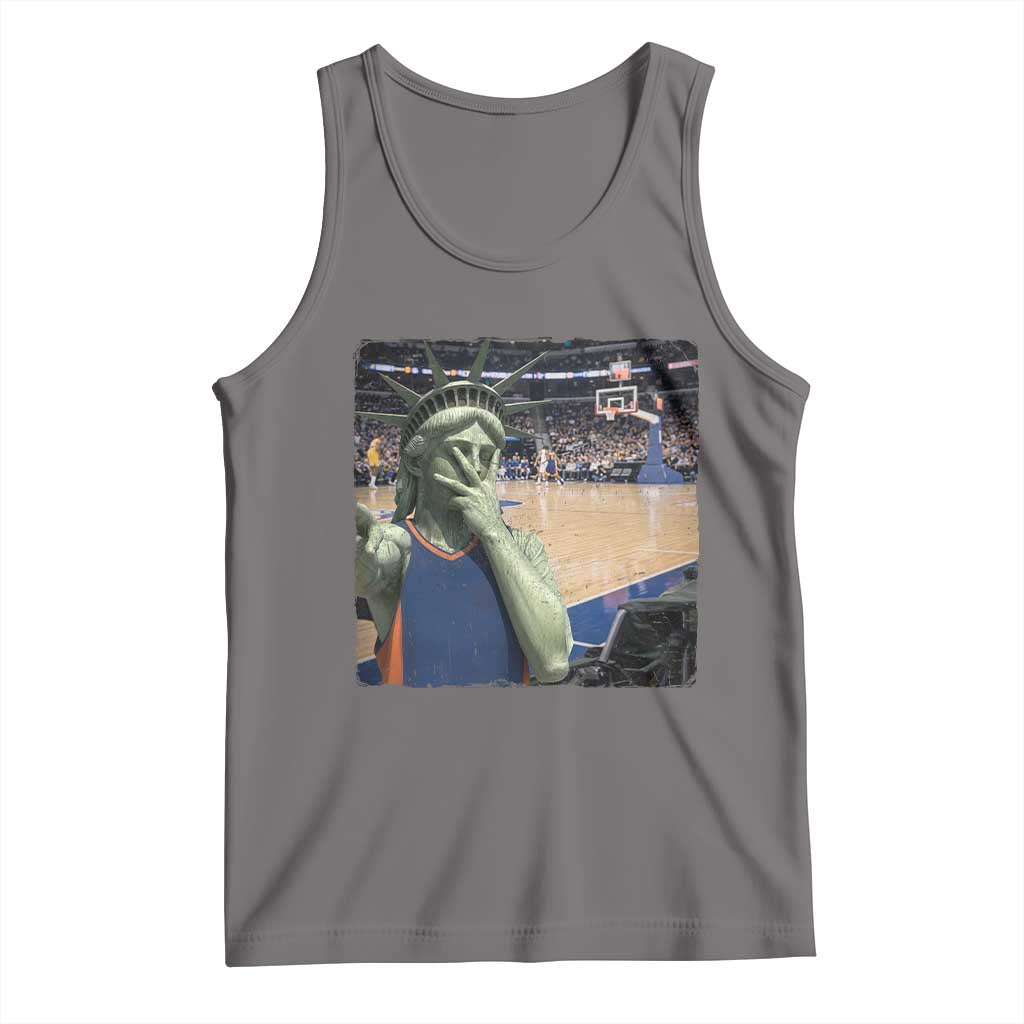 Funny Statue Of Liberty Basketball Selfie Graphic Tank Top