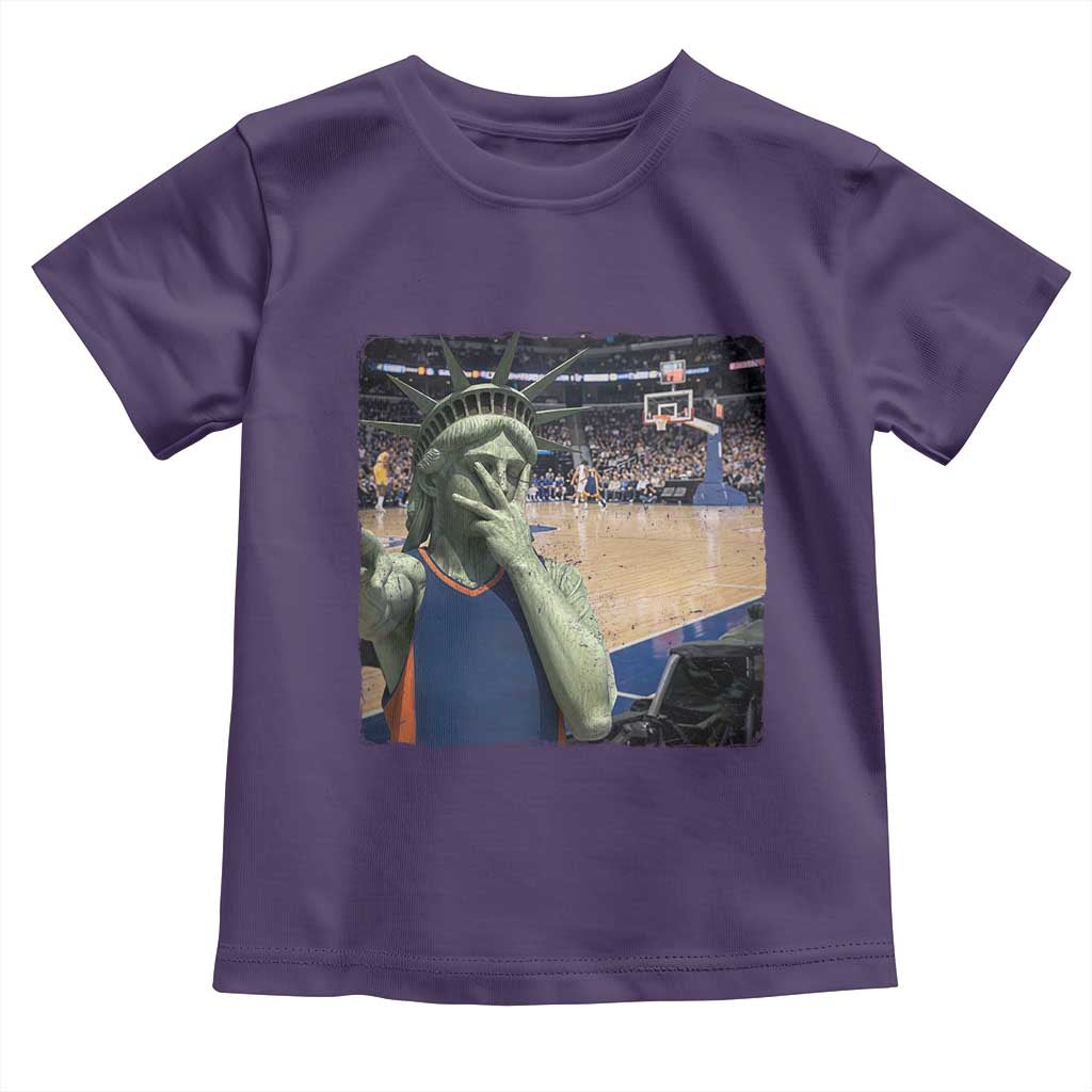 Funny Statue Of Liberty Basketball Selfie Graphic Toddler T Shirt
