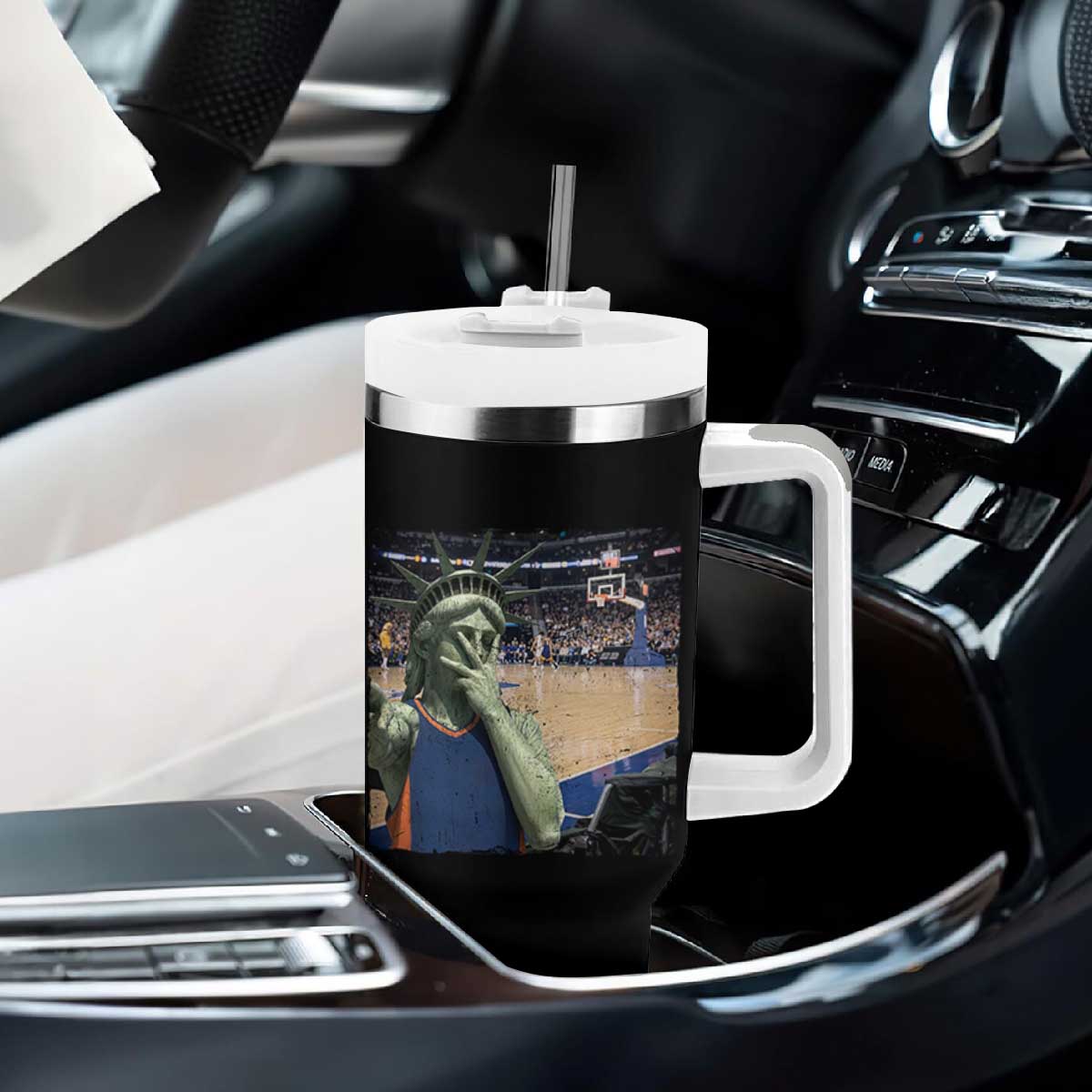 Funny Statue Of Liberty Basketball Selfie Graphic Tumbler With Handle