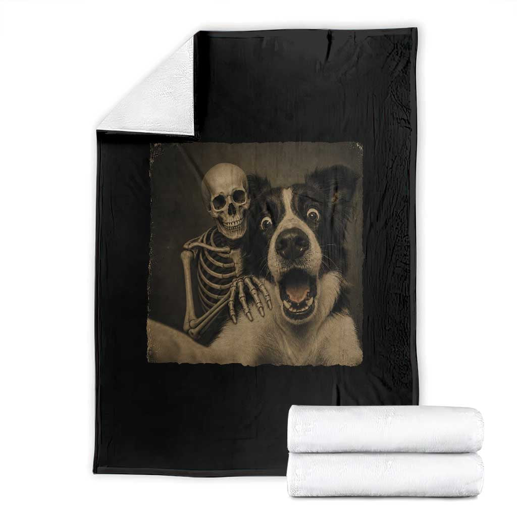 Funny Skeleton Selfie With Border Collie Throw Blanket Halloween Spooky Dog Lover Gift TS12 Black Print Your Wear