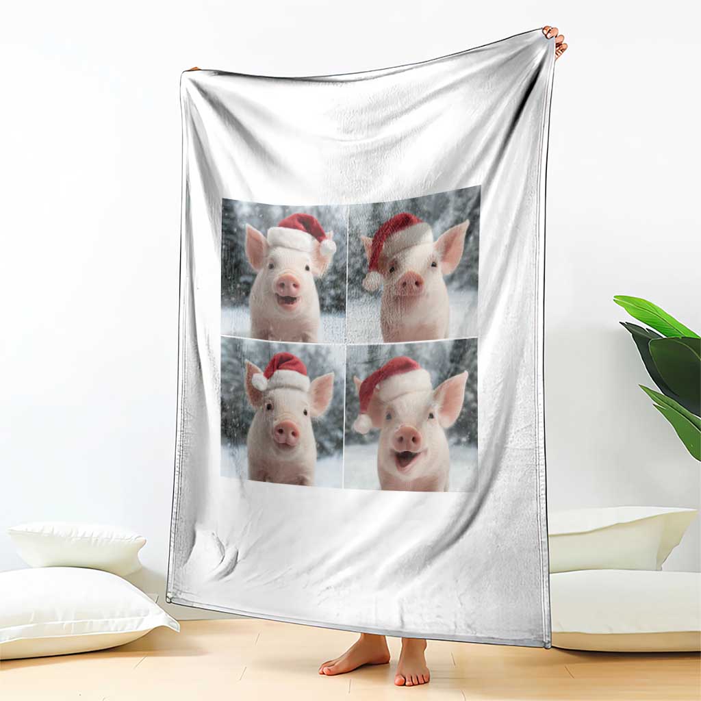 Funny Pig With Santa Hat Photobooth Throw Blanket Christmas Gift TS12 Print Your Wear
