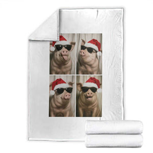 Cute Pig Christmas Selfie Throw Blanket Funny Holiday Photobooth Gift TS12 White Print Your Wear
