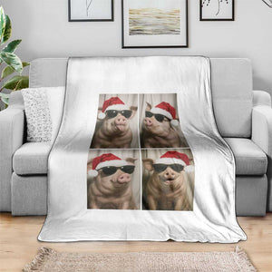 Cute Pig Christmas Selfie Throw Blanket Funny Holiday Photobooth Gift TS12 Print Your Wear