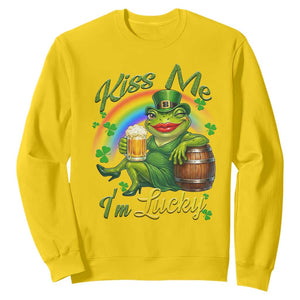 Funny Kiss Me I Am Lucky Sweatshirt St Patricks Day Frog TS12 Daisy Print Your Wear
