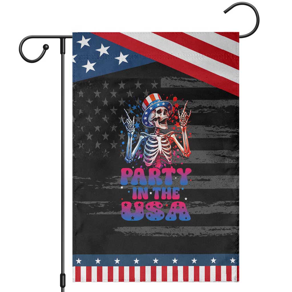 Funny Party In The USA Skeleton Rock Hand Patriotic Garden Flag 4th Of July Rocker Gift TS12 Distressed Black Blue Print Your Wear